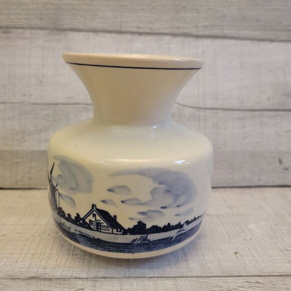 Hand Painted Delft Holland Ceramic Vase With Windmill Design - Picture 2 of 8